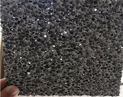 中孔径通孔泡沫铝