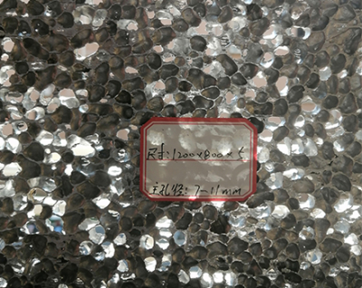 小孔径通孔泡沫铝